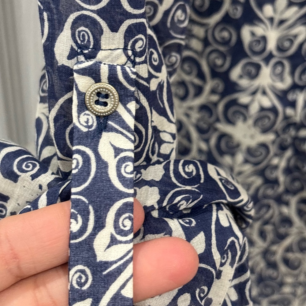 Anthropologie
Maeve Abella Pintuck Blue
Print Blouse - Picture 3 of 8